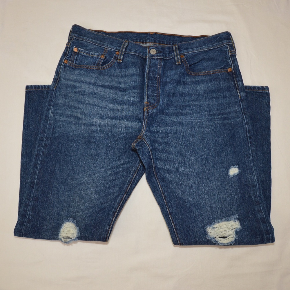 Levi's 501 T Distressed Blue Jeans